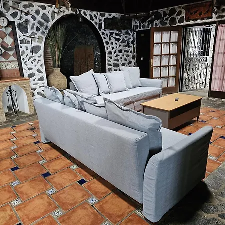 Vila Loros Icod De Vinos