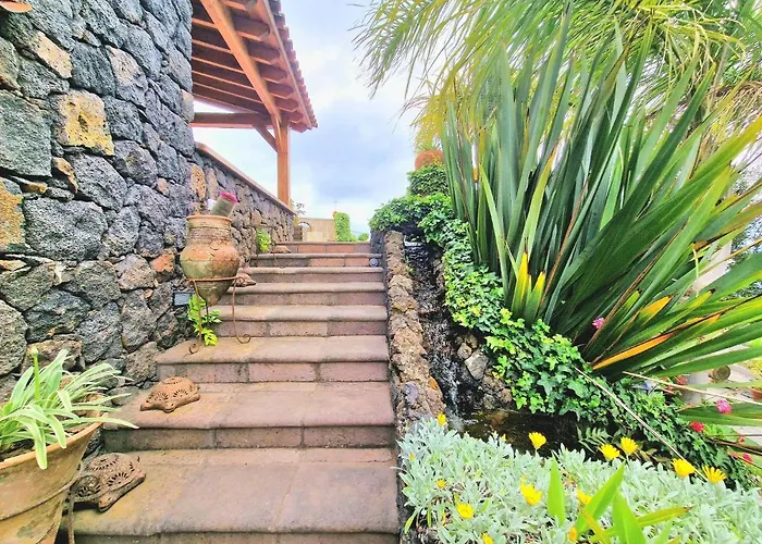 Villa Loros Icod De Vinos By Hrtenerife Net Santa Cruz de Tenerife