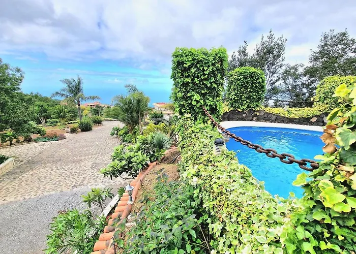 Villa Loros Icod De Vinos By Hrtenerife Net Santa Cruz de Tenerife