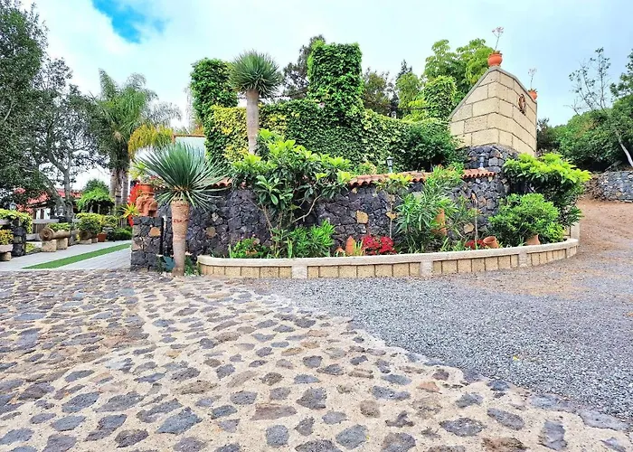 Loros Icod De Vinos By Hrtenerife Net Villa Santa Cruz de Tenerife