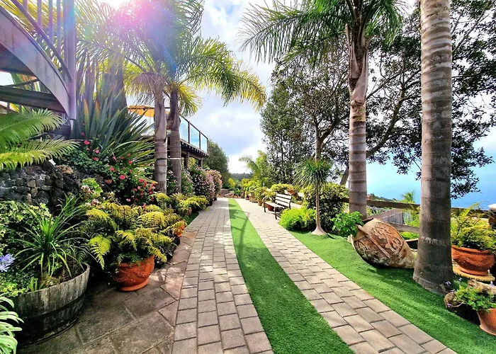 Villa Loros Icod De Vinos By Hrtenerife Net